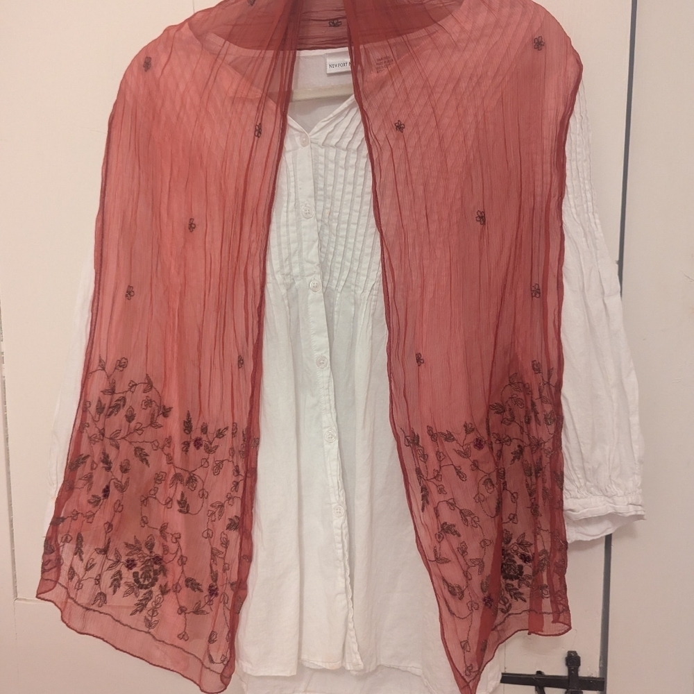 🩷 Vintage Elegant Embroidered Beaded Sheer Scarf Burgundy Gypsy Boho Cottage